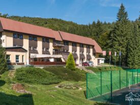 Horský hotel Lazy pod Makytou